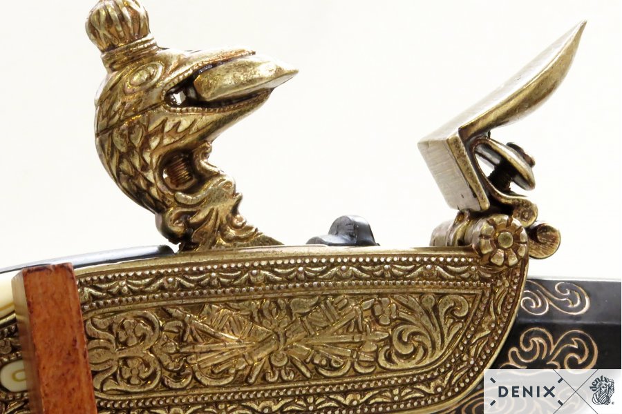Replica Di Pistola Russa Tula A Pietra Focaia - Modello Storico Per Collezionisti 8 Replica Di Pistola Russa Tula A Pietra Focaia - Modello Storico Per Collezionisti - immagine 8